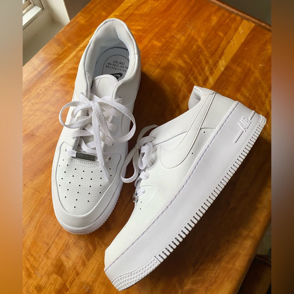 Nike Air Force 1 Sage Low Women’s Size 10.5